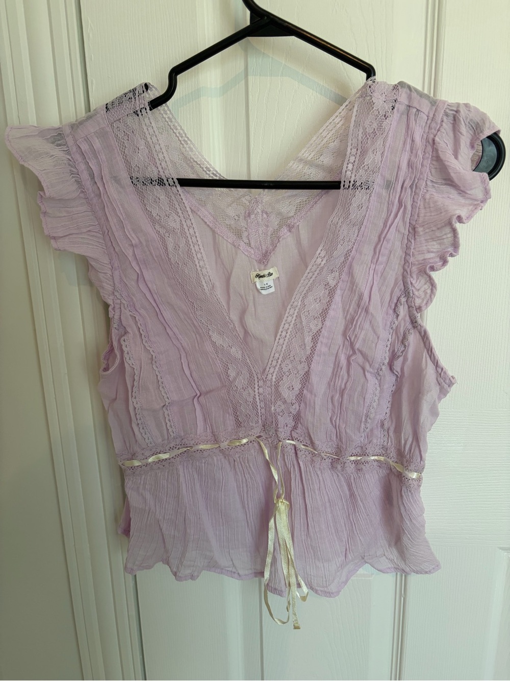 Kimchi Blue Lilac Lace-Trim V-Neck Peplum Top